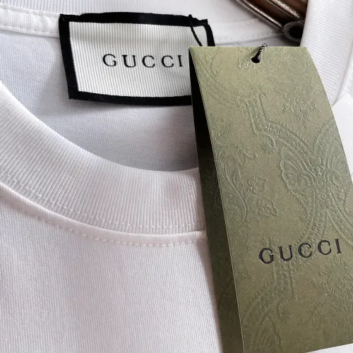 Replica Gucci T-Shirts Short Sleeved For Unisex #1426678 $42.00 USD for Wholesale