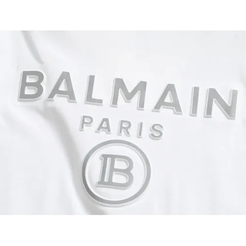 Replica Balmain T-Shirts Short Sleeved For Unisex #1426990 $38.00 USD for Wholesale