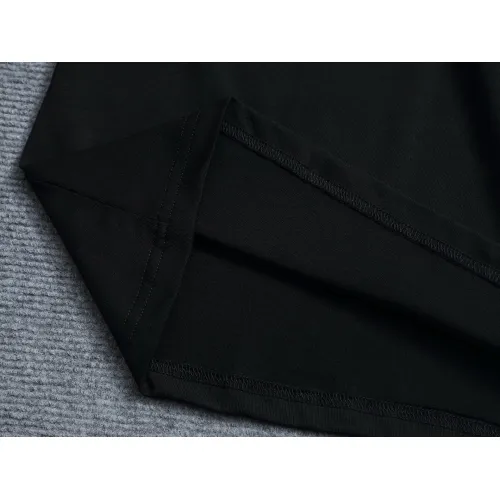 Replica Louis Vuitton LV T-Shirts Short Sleeved For Unisex #1427001 $38.00 USD for Wholesale