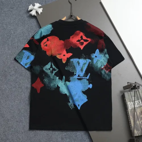 Replica Louis Vuitton LV T-Shirts Short Sleeved For Unisex #1427005 $38.00 USD for Wholesale