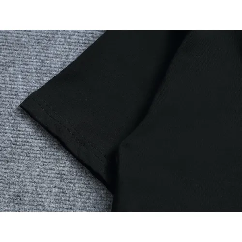 Replica LOEWE T-Shirts Short Sleeved For Unisex #1427019 $38.00 USD for Wholesale