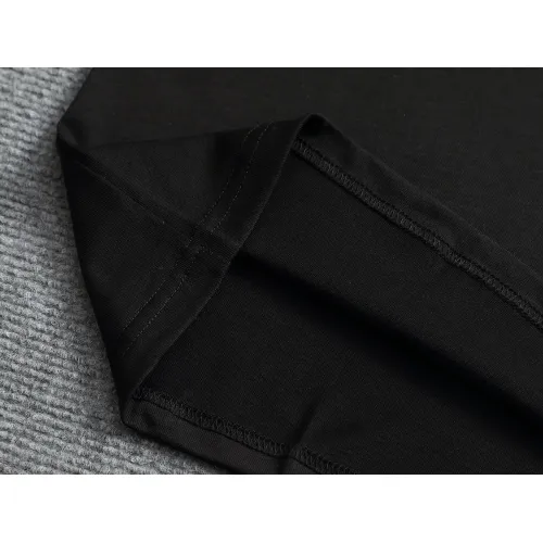 Replica Louis Vuitton LV T-Shirts Short Sleeved For Unisex #1427041 $38.00 USD for Wholesale