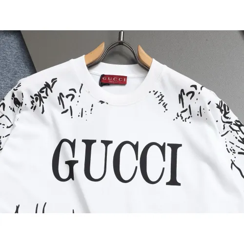 Replica Gucci T-Shirts Short Sleeved For Unisex #1427046 $38.00 USD for Wholesale