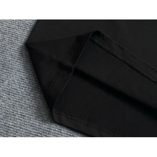 Replica Gucci T-Shirts Short Sleeved For Unisex #1427049 $38.00 USD for Wholesale