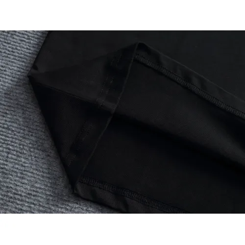 Replica Gucci T-Shirts Short Sleeved For Unisex #1427070 $38.00 USD for Wholesale