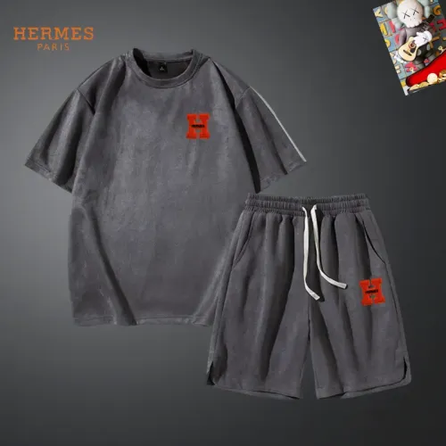 Hermes Tracksuits Short Sleeved For Men #1427466 $48.00 USD, Wholesale Replica Hermes Tracksuits