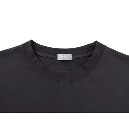 Replica Christian Dior T-Shirts Short Sleeved For Unisex #1427736 $45.00 USD for Wholesale