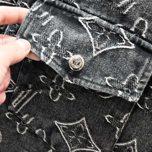 Replica Louis Vuitton LV Tracksuits Short Sleeved For Men #1427843 $68.00 USD for Wholesale