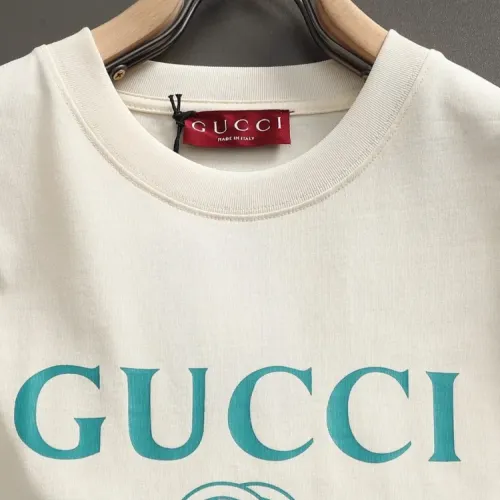 Replica Gucci T-Shirts Short Sleeved For Unisex #1428152 $36.00 USD for Wholesale