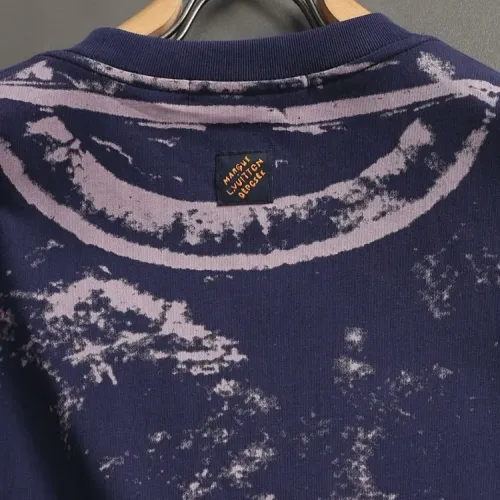 Replica Louis Vuitton LV T-Shirts Short Sleeved For Unisex #1428191 $39.00 USD for Wholesale