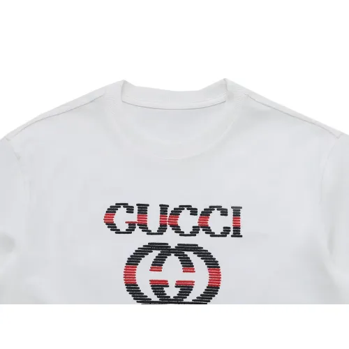 Replica Gucci T-Shirts Short Sleeved For Unisex #1428635 $39.00 USD for Wholesale