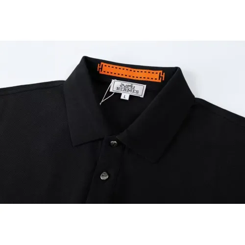 Replica Hermes T-Shirts Short Sleeved For Men #1428690 $39.00 USD for Wholesale