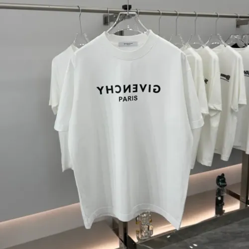 Givenchy T-Shirts Short Sleeved For Unisex #1428833 $40.00 USD, Wholesale Replica Givenchy T-Shirts