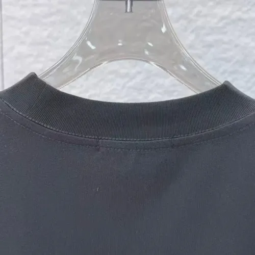 Replica Gucci T-Shirts Short Sleeved For Unisex #1428851 $38.00 USD for Wholesale