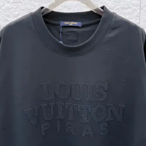 Replica Louis Vuitton LV T-Shirts Short Sleeved For Unisex #1428895 $39.00 USD for Wholesale