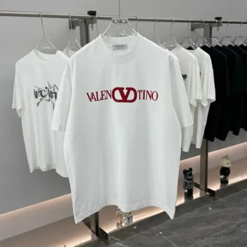 Valentino T-Shirts Short Sleeved For Unisex #1428942 $40.00 USD, Wholesale Replica Valentino T-Shirts