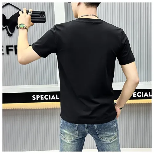 Replica Gucci T-Shirts Short Sleeved For Men #1429236 $40.00 USD for Wholesale