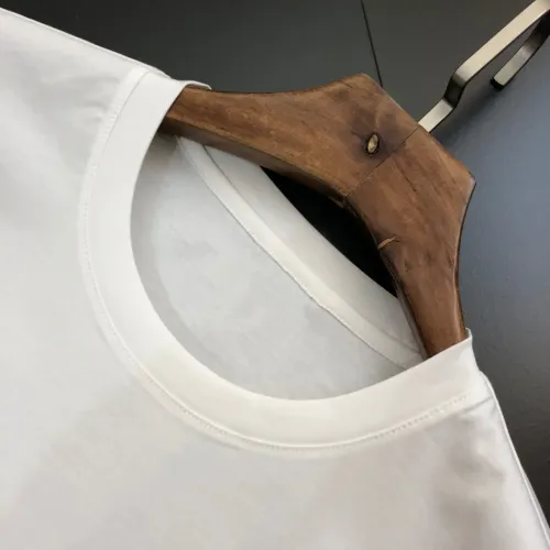 Replica Louis Vuitton LV T-Shirts Short Sleeved For Men #1429354 $40.00 USD for Wholesale