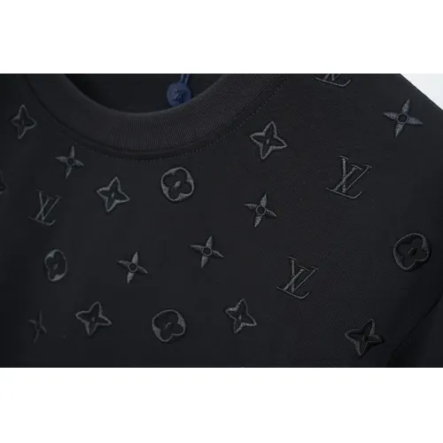Replica Louis Vuitton LV T-Shirts Short Sleeved For Unisex #1429635 $36.00 USD for Wholesale