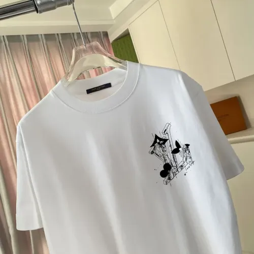 Replica Louis Vuitton LV T-Shirts Short Sleeved For Unisex #1429742 $42.00 USD for Wholesale