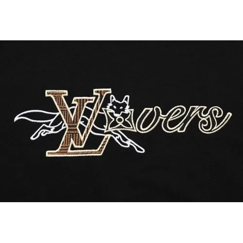 Replica Louis Vuitton LV T-Shirts Short Sleeved For Unisex #1429765 $45.00 USD for Wholesale
