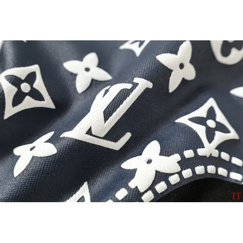 Replica Louis Vuitton LV T-Shirts Short Sleeved For Unisex #1429949 $39.00 USD for Wholesale