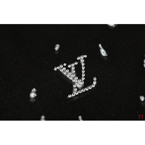 Replica Louis Vuitton LV T-Shirts Short Sleeved For Unisex #1429960 $39.00 USD for Wholesale