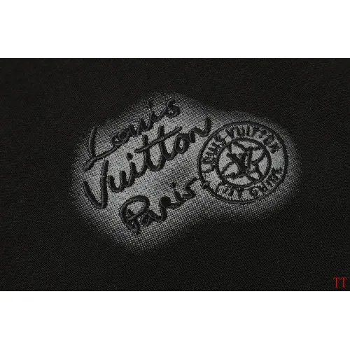 Replica Louis Vuitton LV T-Shirts Short Sleeved For Unisex #1429962 $39.00 USD for Wholesale