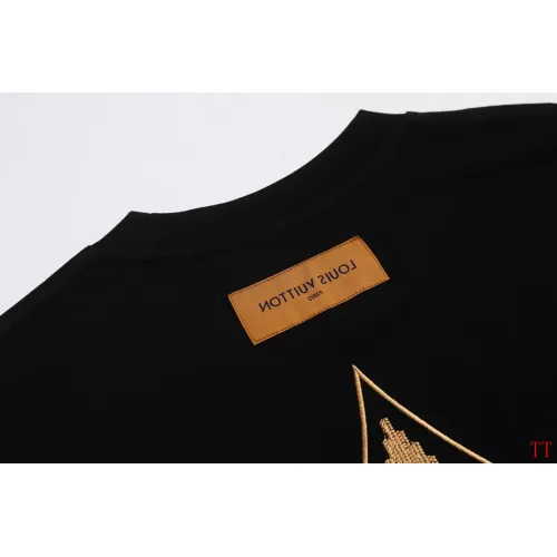 Replica Louis Vuitton LV T-Shirts Short Sleeved For Unisex #1429963 $40.00 USD for Wholesale