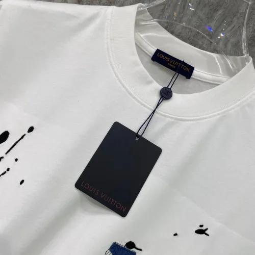 Replica Louis Vuitton LV T-Shirts Short Sleeved For Unisex #1429983 $42.00 USD for Wholesale