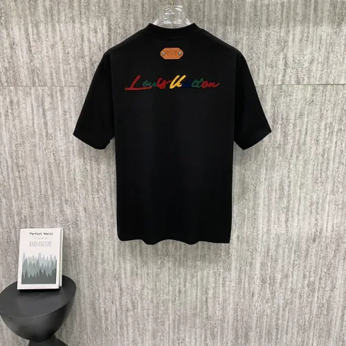 Replica Louis Vuitton LV T-Shirts Short Sleeved For Unisex #1429990 $42.00 USD for Wholesale