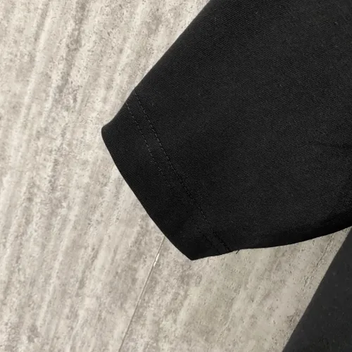 Replica Louis Vuitton LV T-Shirts Short Sleeved For Unisex #1429994 $42.00 USD for Wholesale