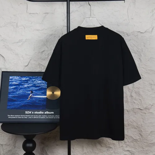 Replica Louis Vuitton LV T-Shirts Short Sleeved For Unisex #1430112 $34.00 USD for Wholesale
