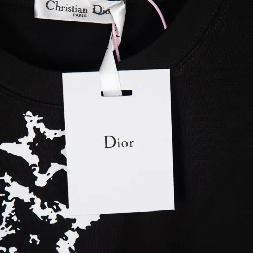 Replica Christian Dior T-Shirts Short Sleeved For Unisex #1430126 $36.00 USD for Wholesale