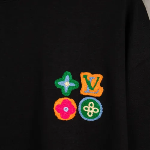 Replica Louis Vuitton LV T-Shirts Short Sleeved For Unisex #1430130 $38.00 USD for Wholesale