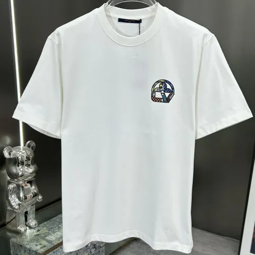 Replica Louis Vuitton LV T-Shirts Short Sleeved For Unisex #1430311 $64.00 USD for Wholesale