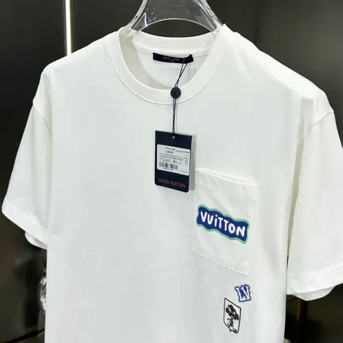 Replica Louis Vuitton LV T-Shirts Short Sleeved For Unisex #1430315 $64.00 USD for Wholesale