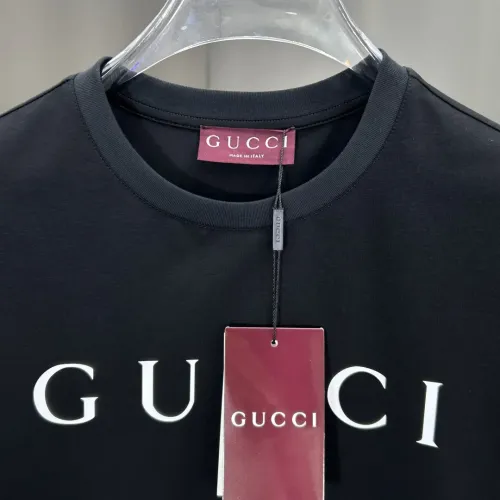 Replica Gucci T-Shirts Short Sleeved For Unisex #1430431 $68.00 USD for Wholesale