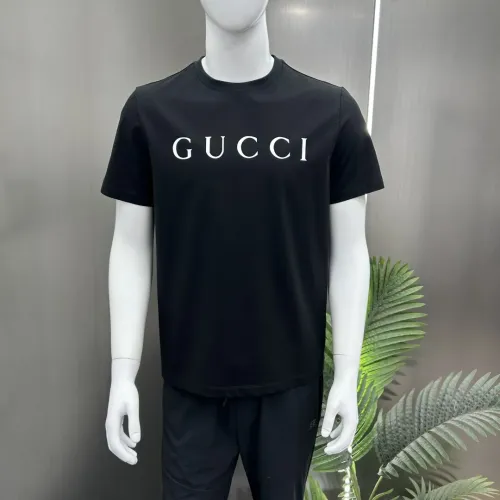 Replica Gucci T-Shirts Short Sleeved For Unisex #1430431 $68.00 USD for Wholesale