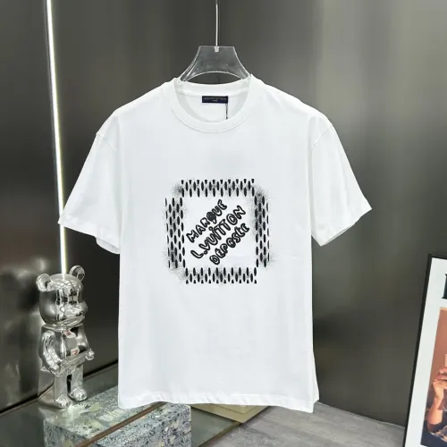 Replica Louis Vuitton LV T-Shirts Short Sleeved For Unisex #1430432 $64.00 USD for Wholesale