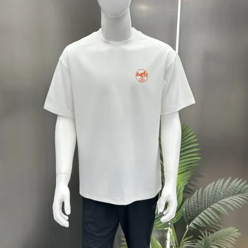 Replica Hermes T-Shirts Short Sleeved For Men #1430440 $56.00 USD for Wholesale