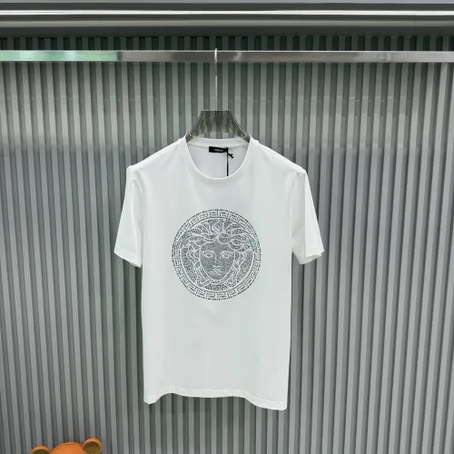 Versace T-Shirts Short Sleeved For Unisex #1430525 $76.00 USD, Wholesale Replica Versace T-Shirts