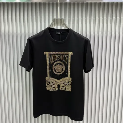 Versace T-Shirts Short Sleeved For Unisex #1430531 $76.00 USD, Wholesale Replica Versace T-Shirts