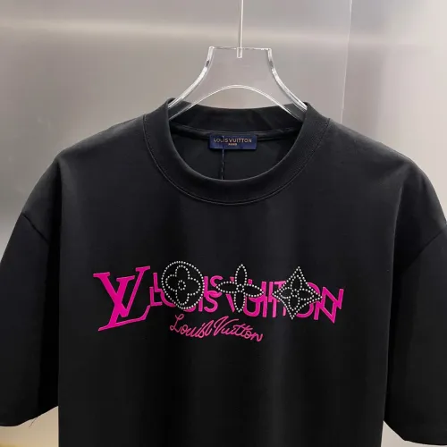 Replica Louis Vuitton LV T-Shirts Short Sleeved For Unisex #1430551 $38.00 USD for Wholesale