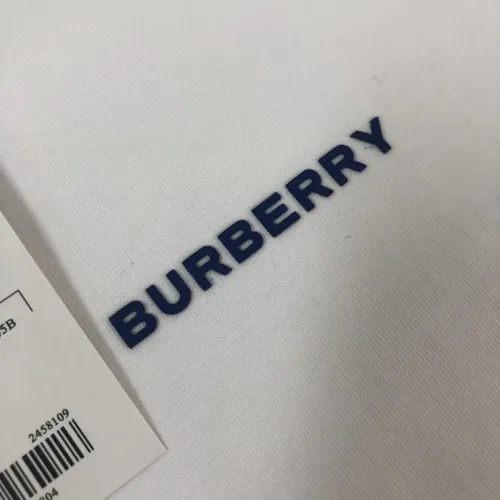 Replica Burberry T-Shirts Short Sleeved For Unisex #1431126 $34.00 USD for Wholesale