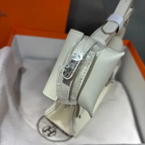 Replica Hermes AAA Quality Messenger Bags For Women #1432012 $88.00 USD for Wholesale