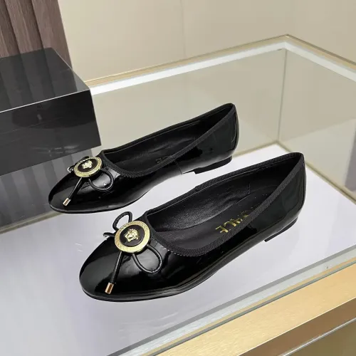 Versace Flat Shoes For Women #1432022 $82.00 USD, Wholesale Replica Versace Flat Shoes
