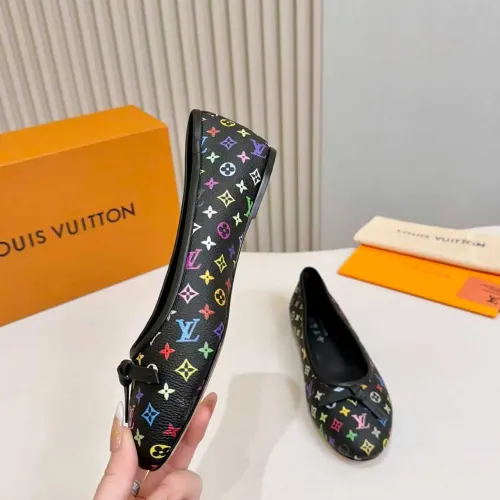 Replica Louis Vuitton Flat Shoes For Women #1432029 $102.00 USD for Wholesale