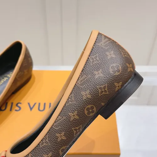 Replica Louis Vuitton Flat Shoes For Women #1432299 $108.00 USD for Wholesale